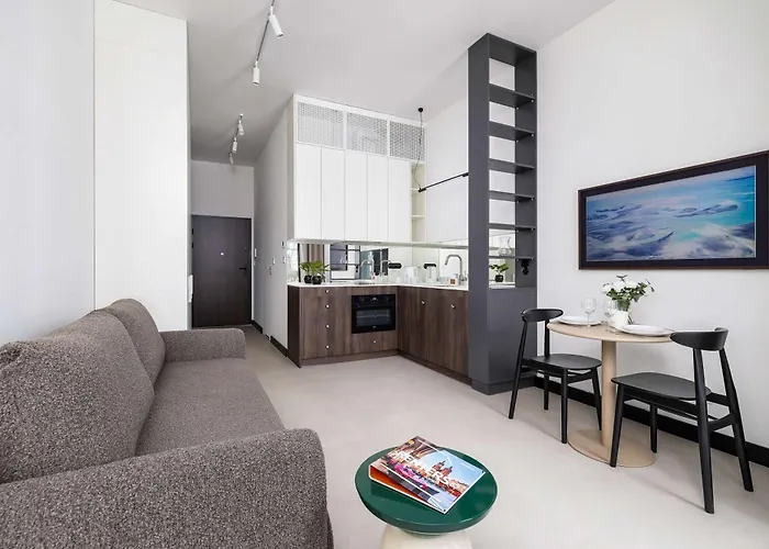 Stylish With Underground Parking Located Near The Tauron Arena By Renters Apartmán
