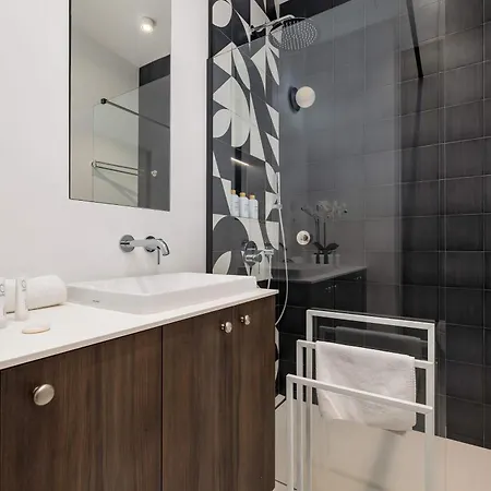 Lejlighed Stylish With Underground Parking Located Near The Tauron Arena By Renters