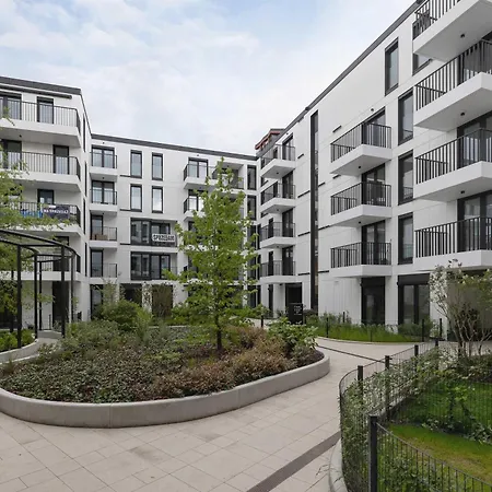 Stylish With Underground Parking Located Near The Tauron Arena By Renters *
